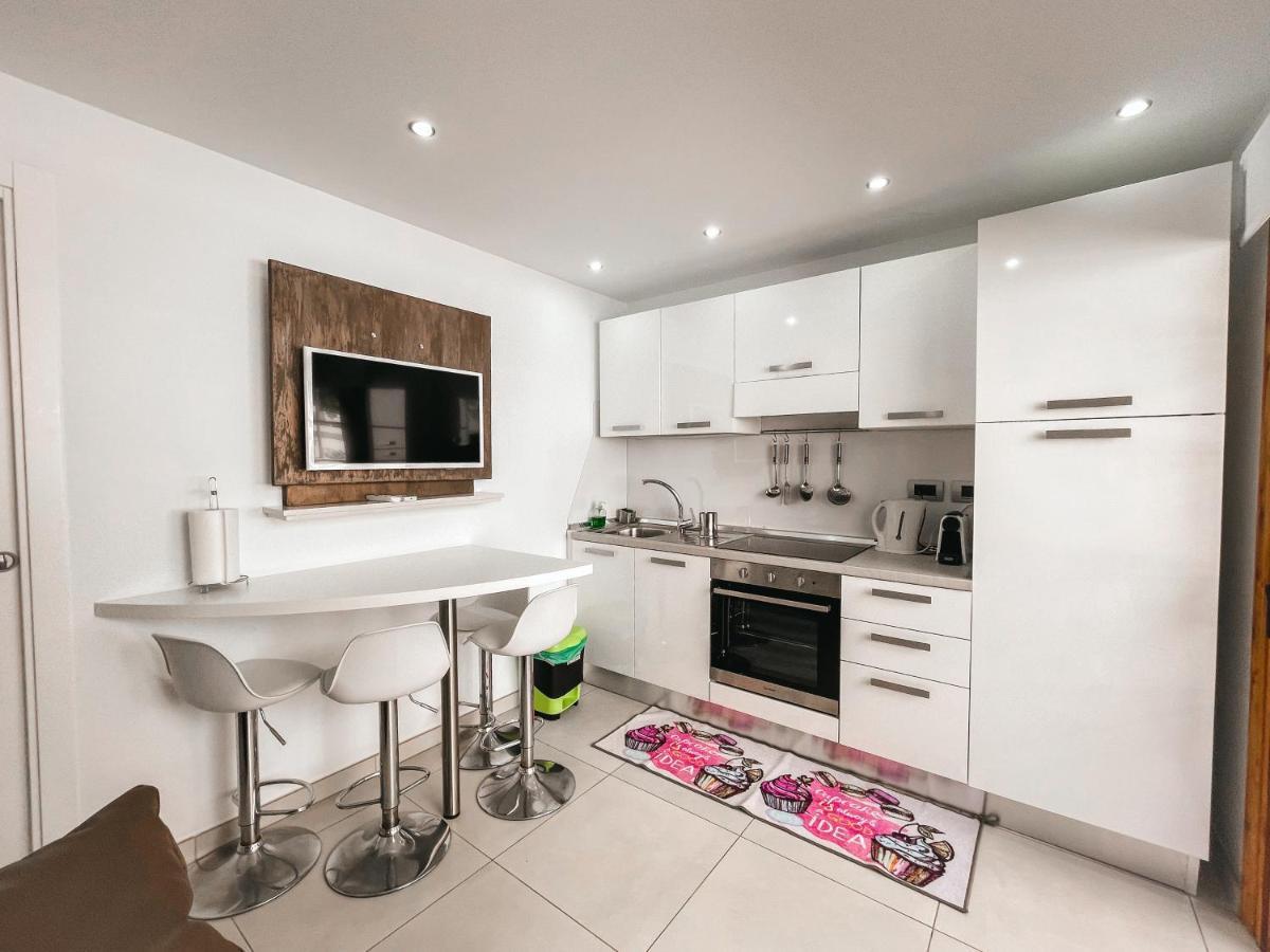 Apartment Exclusive Francy's In Garden City, Sant'eugenio *