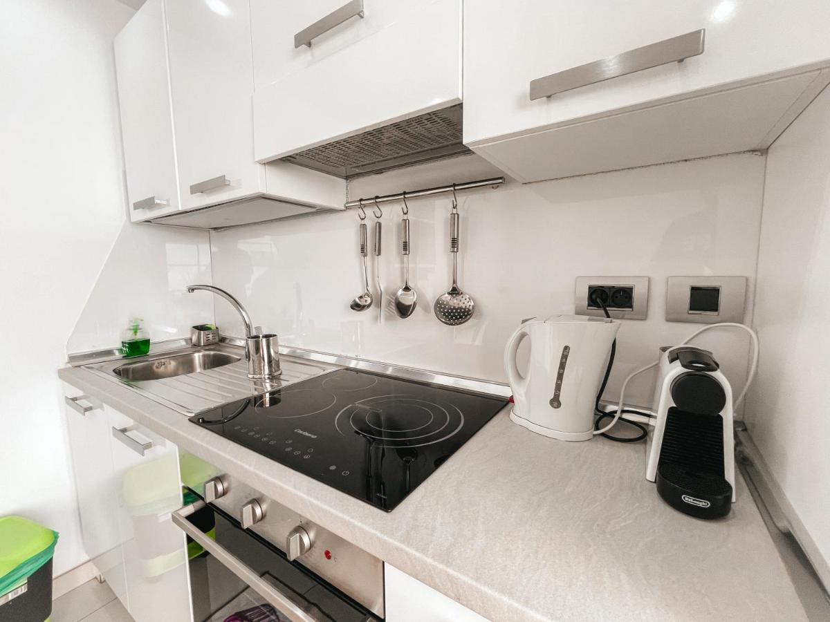 Apartment Exclusive Francy's In Garden City, Sant'eugenio